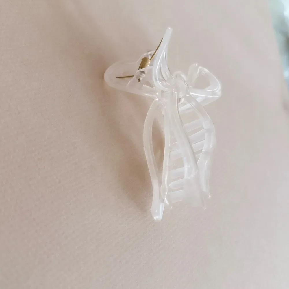 Free People Ivory Bow Hair Claw Clip